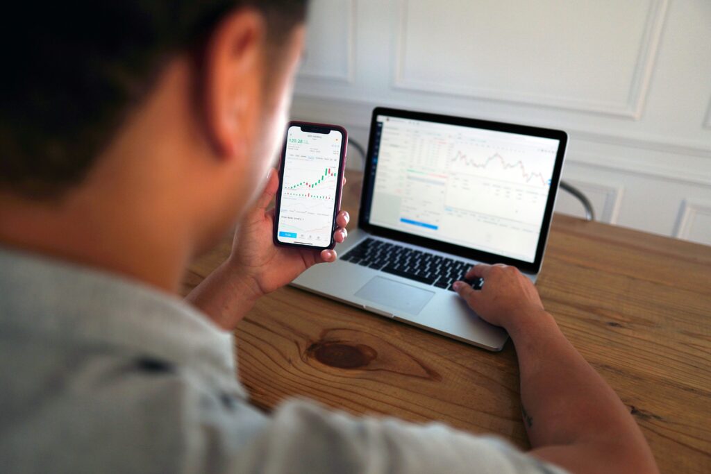 Top AI Apps That Help You Invest Based On Your Risk Tolerance Top AI Apps That Help You Invest Based On Your Risk Tolerance